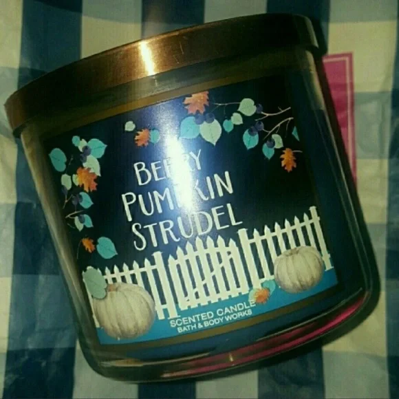 RARE BBW CANDLE - Picture 1 of 3